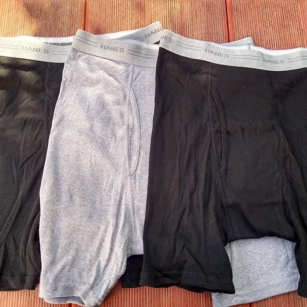 NEW 3 pairs boys/mens Hanes boxer briefs size S